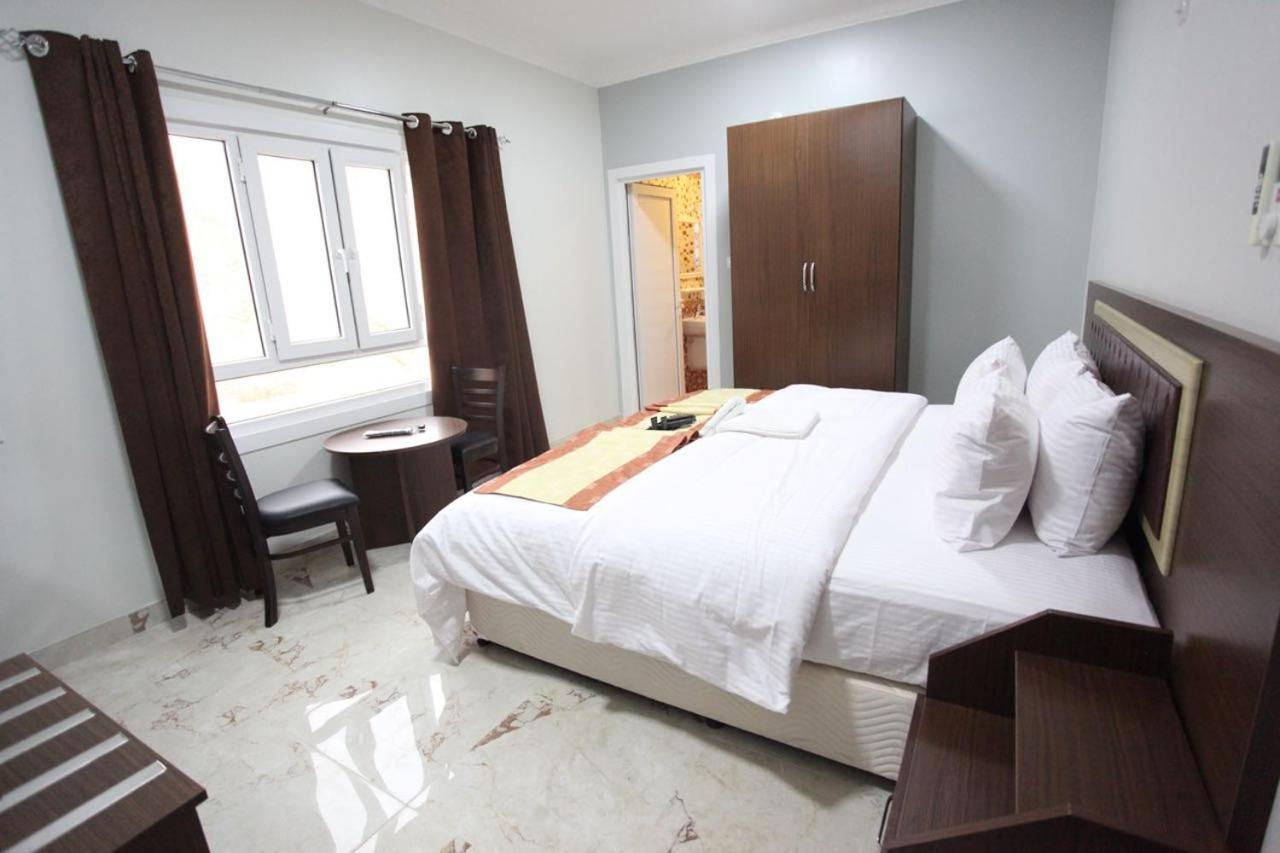 Almanzel Hotel Apartments Mascate Exterior foto